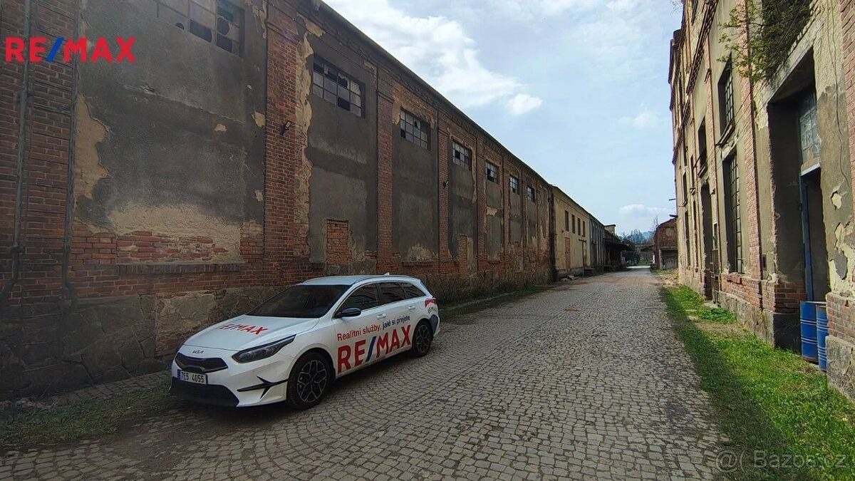 Sklady, Děčín, 405 02