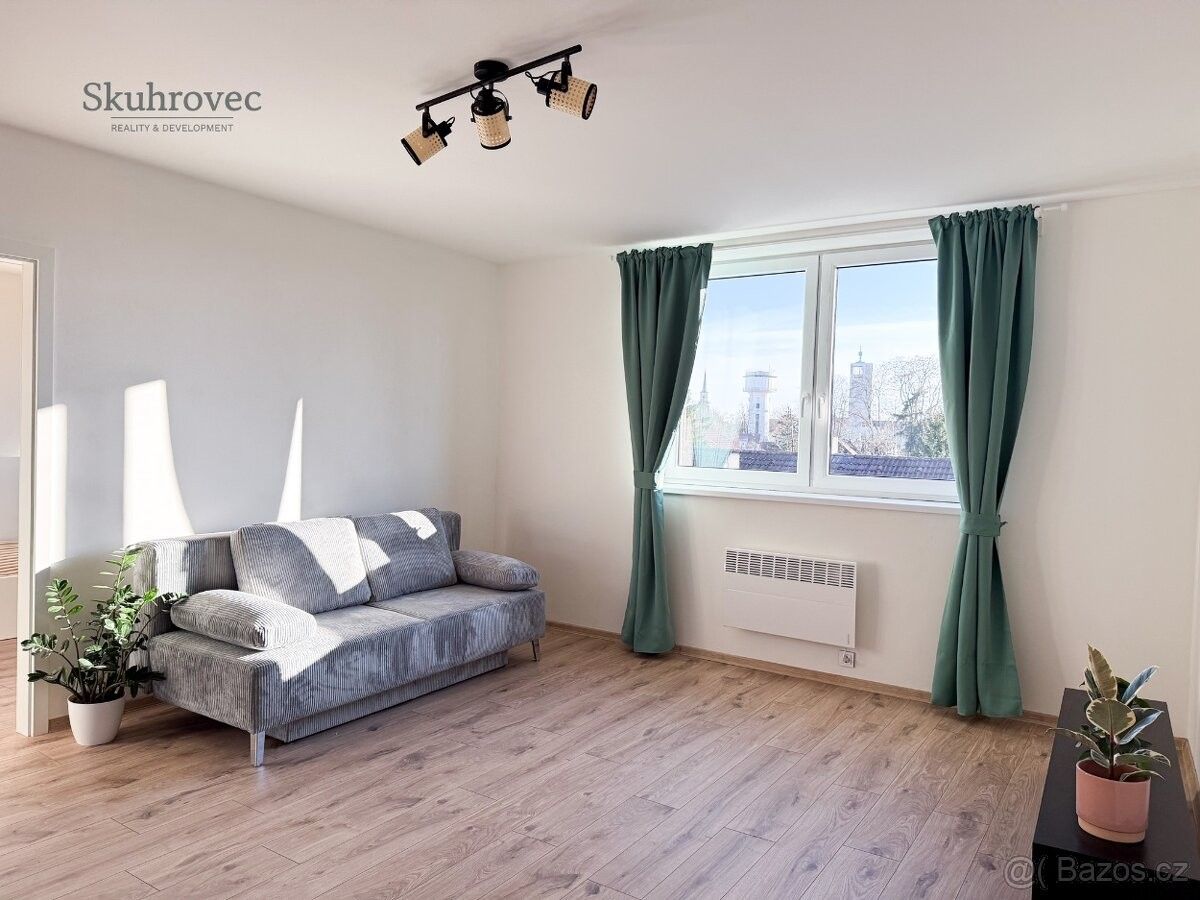 Byty, Nymburk, 288 02