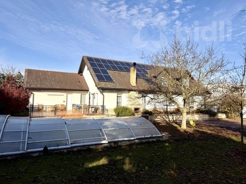 Ostatní, K. Hynka Máchy, Pečky, 353 m²