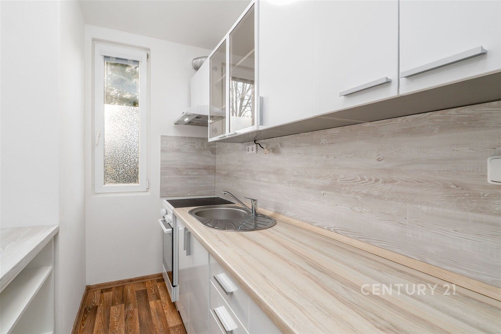 1+1, Růžová, Děčín, 35 m²