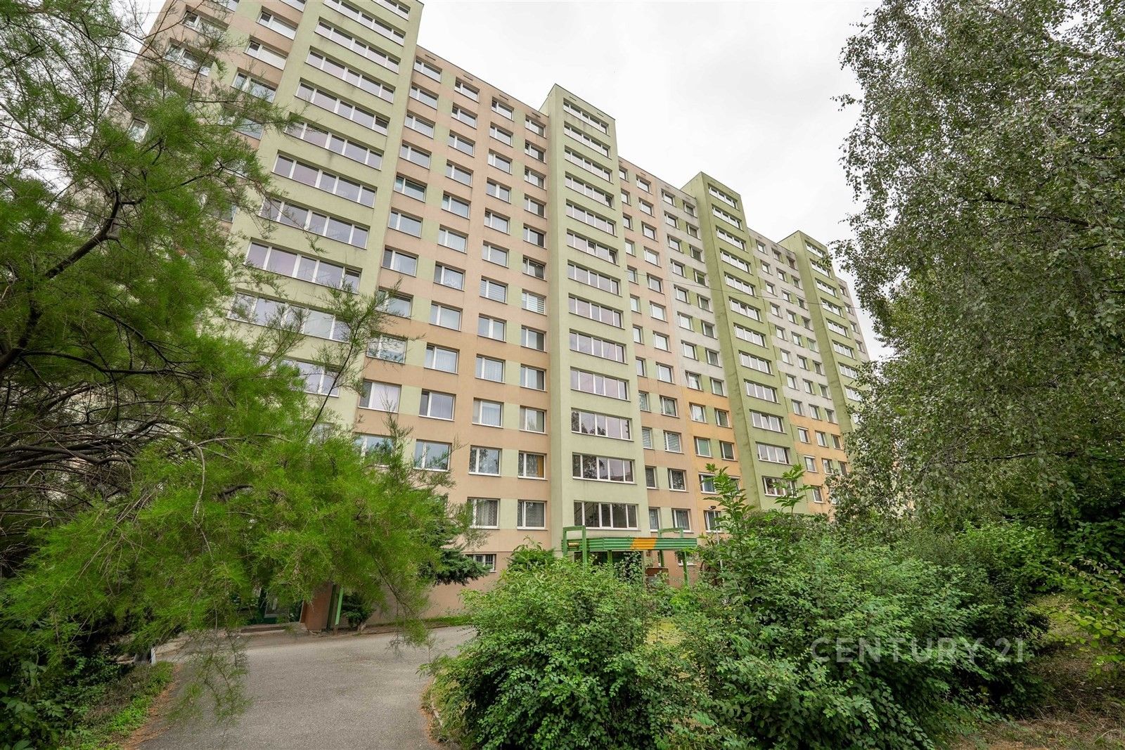 2+kk, Doubravická, Praha, 42 m²