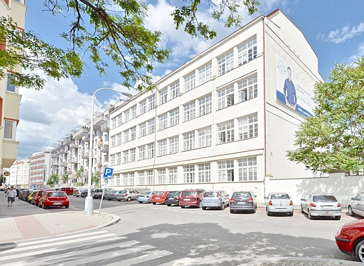 Kanceláře, U libeňského pivovaru, Praha, 57 m²