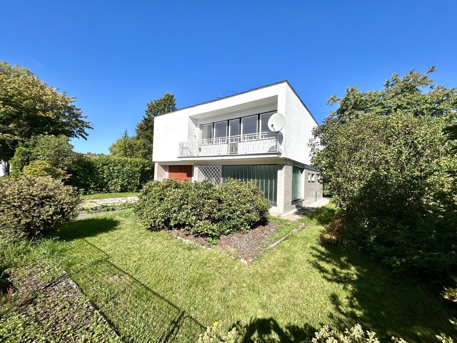 Vily, Husitská, Nová Paka, 210 m²