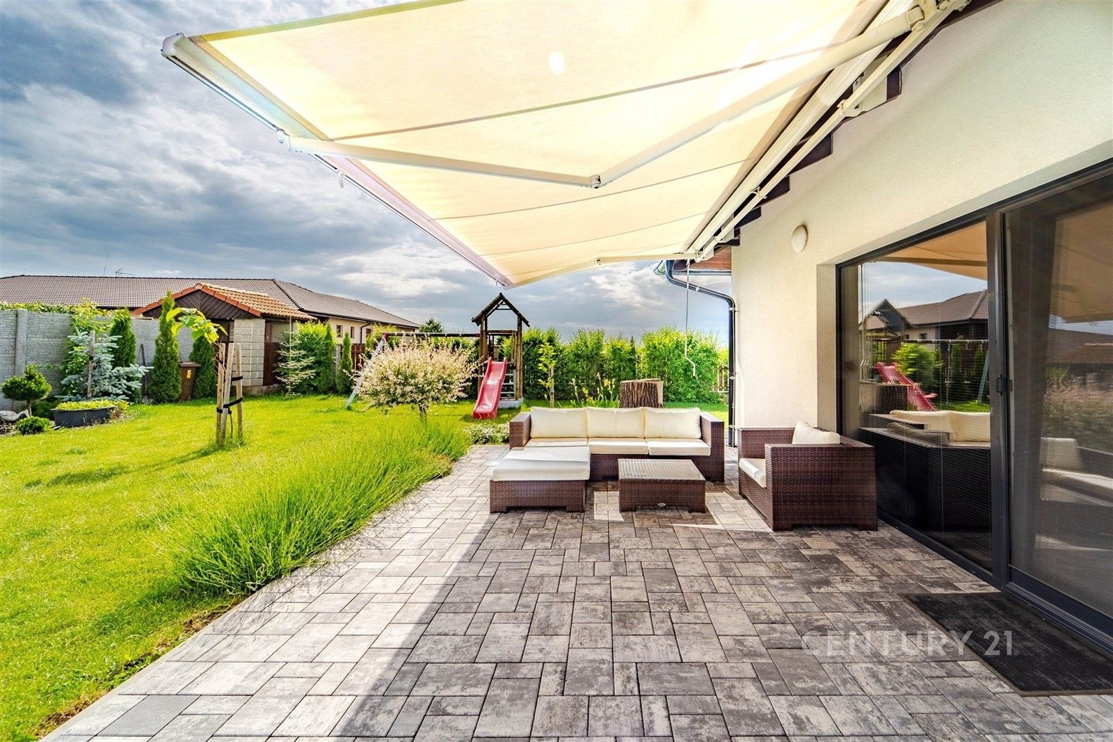 Prodej rodinný dům - V Kukli, Křenice, 417 m²