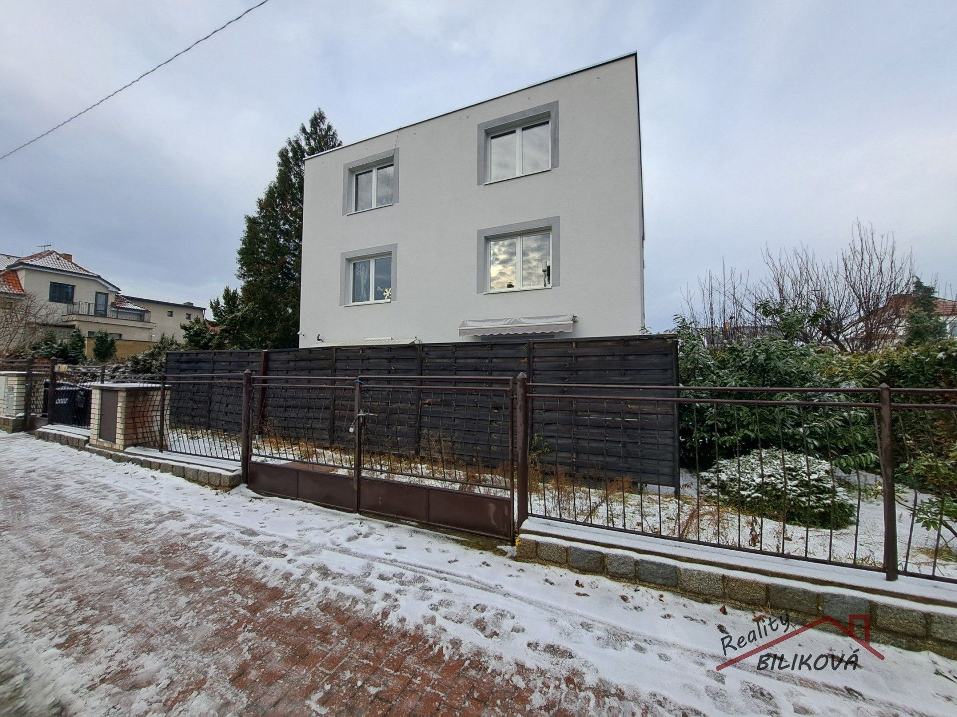 2+kk, Moravanská, Praha, 65 m²