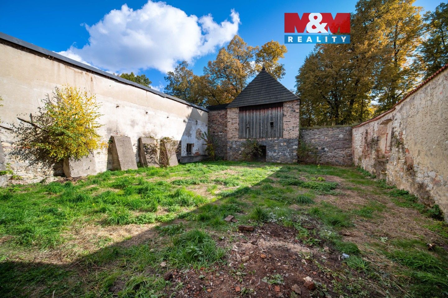 Obchodní prostory, Komenského, Polička, 476 m²