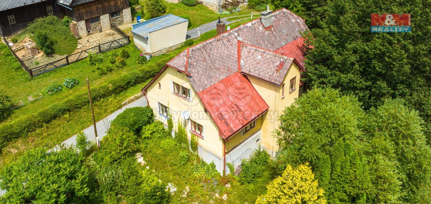 Rodinné domy, Staroveská, Vysoké nad Jizerou, 158 m²