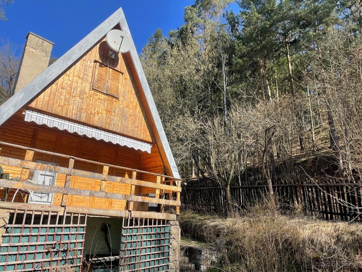 Chaty, Liběšice u Žatce, 439 63