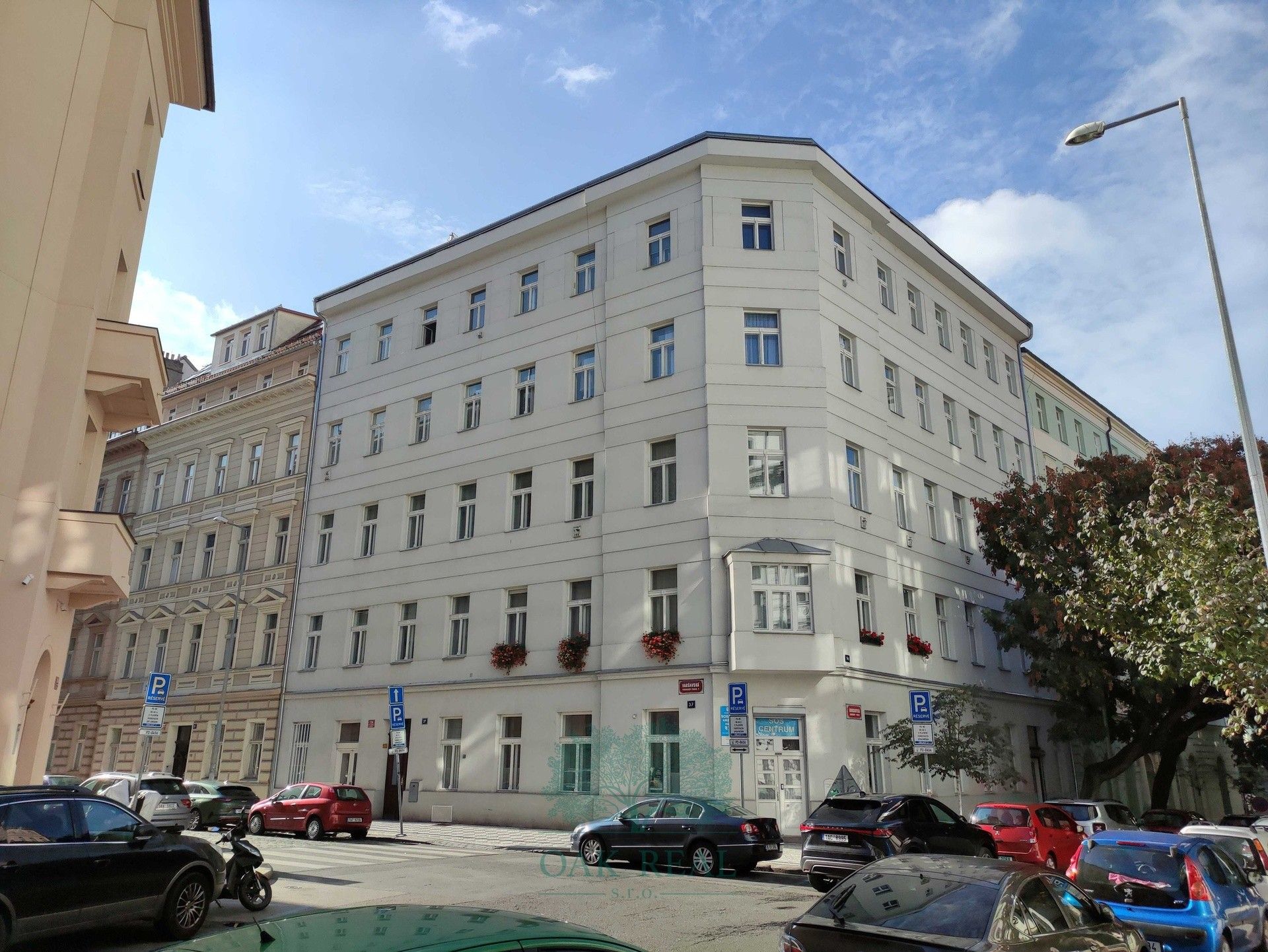 Prodej byt 2+1 - Varšavská, Praha, 71 m²