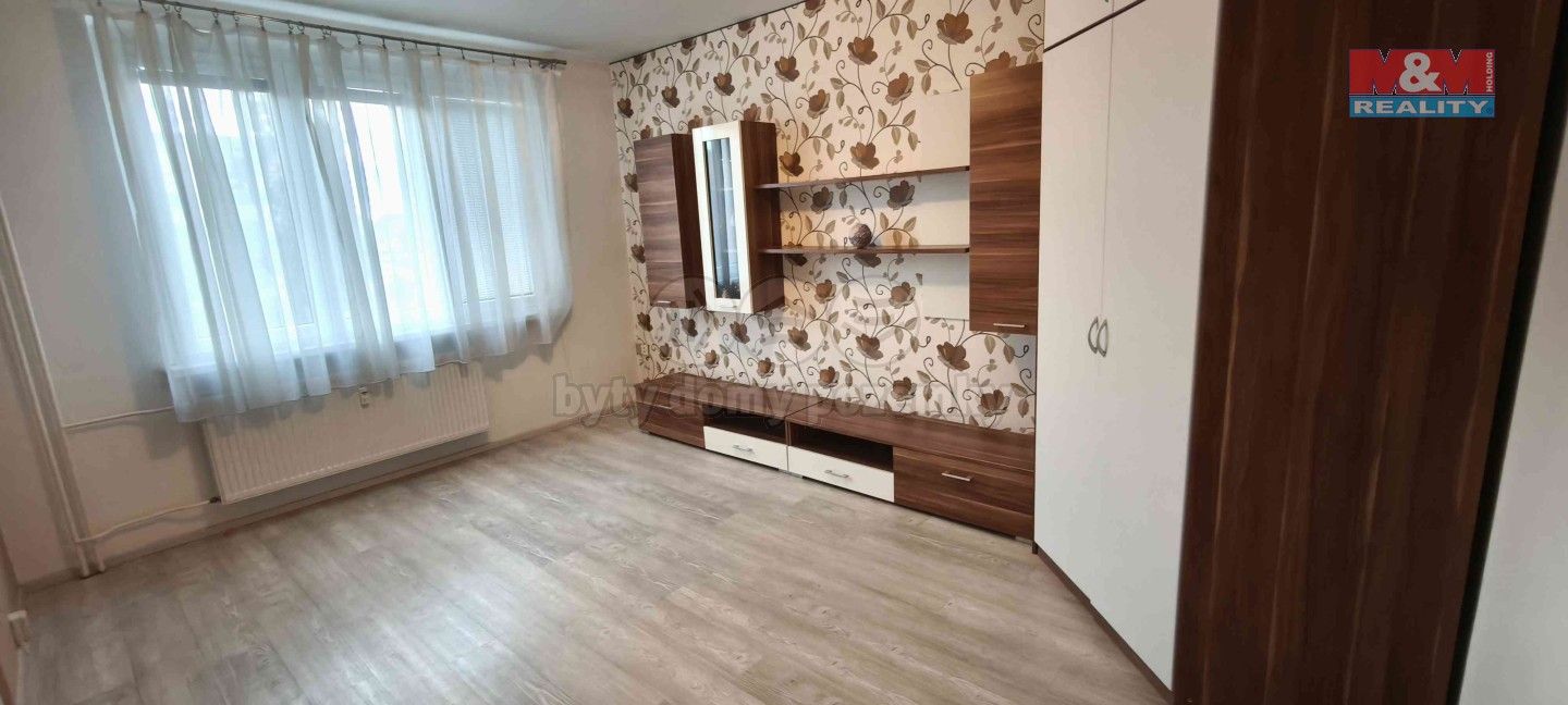 Pronájem byt 1+1 - Studentská, Jirkov, 36 m²