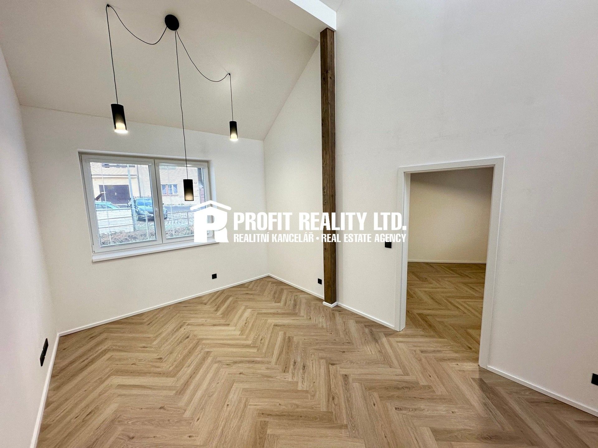 Pronájem byt 2+kk - Sadová, Beroun, 52 m²