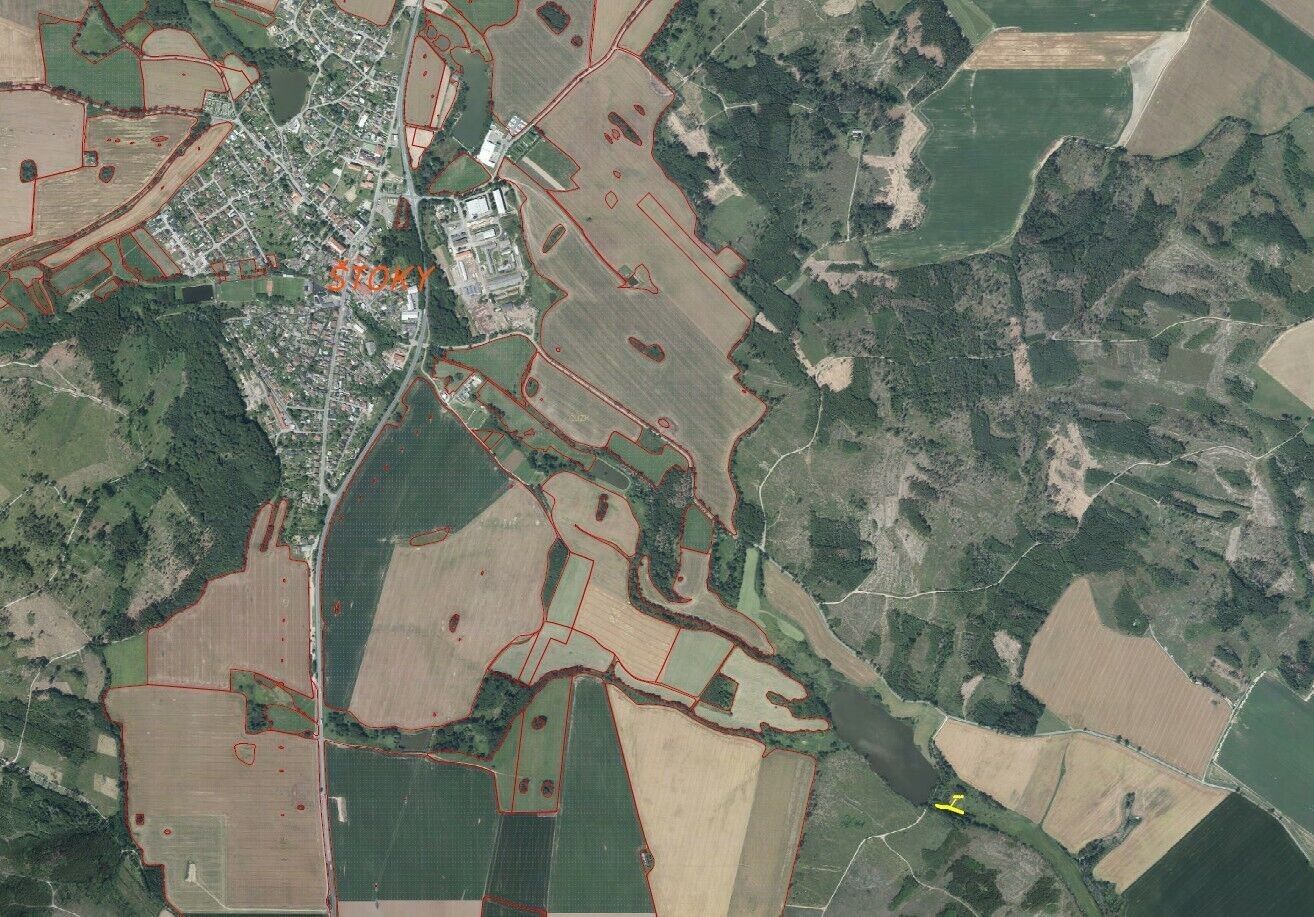 Zemědělské pozemky, Štoky, 218 m²