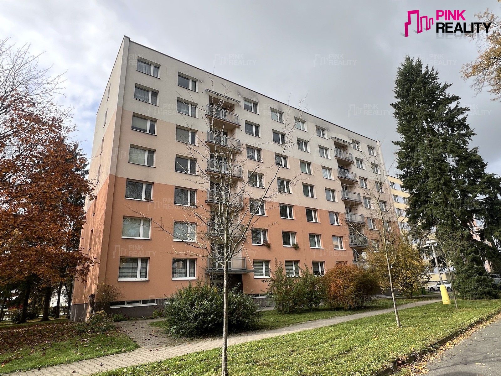 1+1, Na Trávníku, Rychnov nad Kněžnou, 35 m²