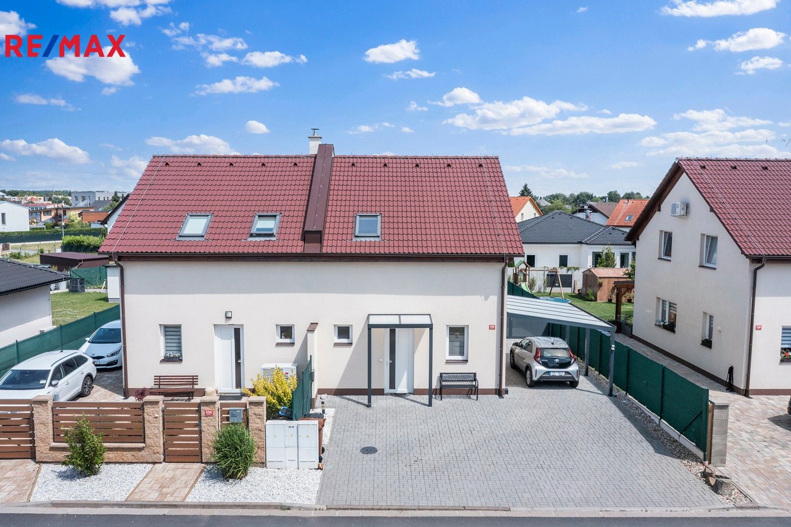 Rodinné domy, Žákova, Opatovice nad Labem, 80 m²