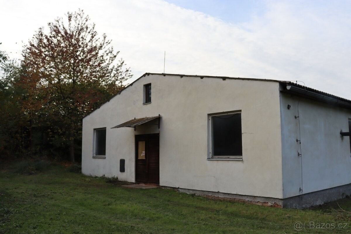 Rodinné domy, Blatno, 441 01