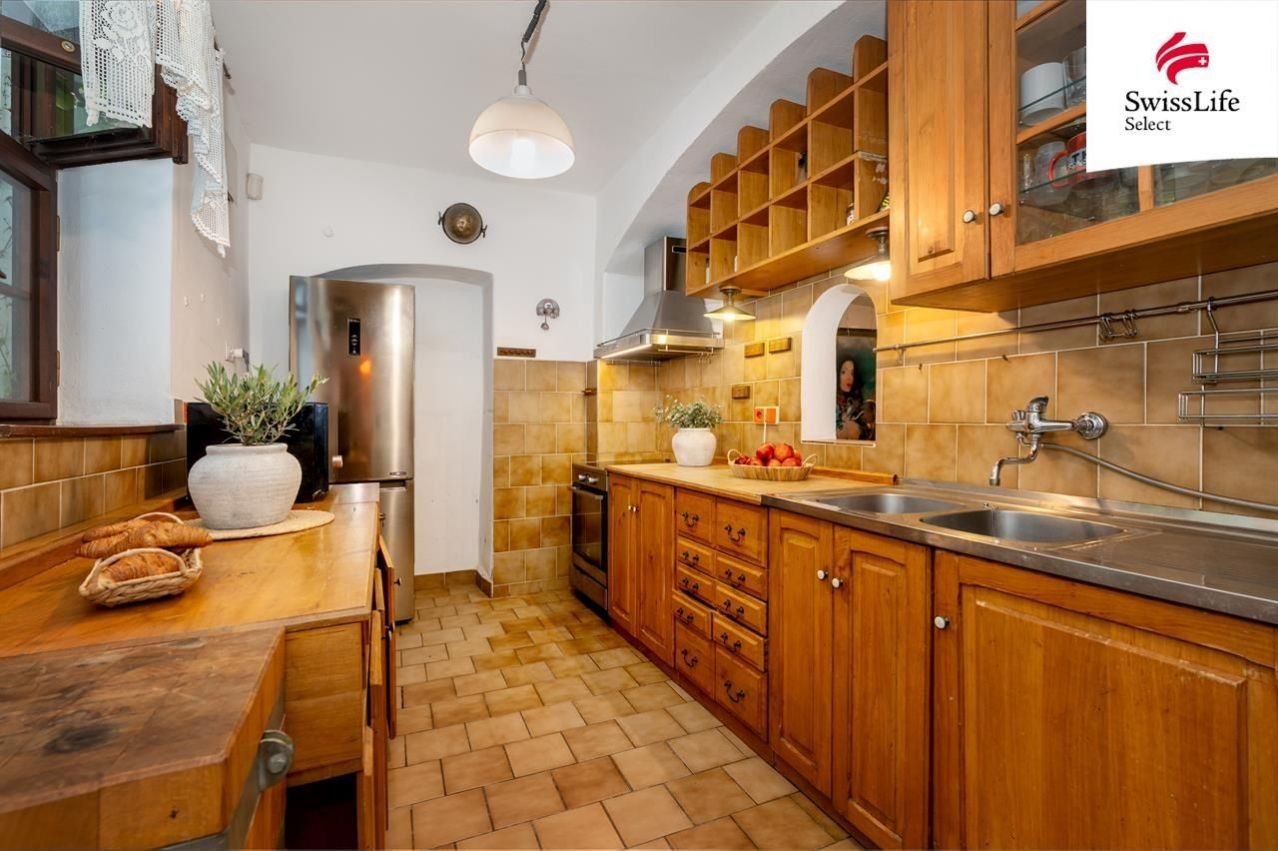 Rodinné domy, Trojská, Praha, 364 m²