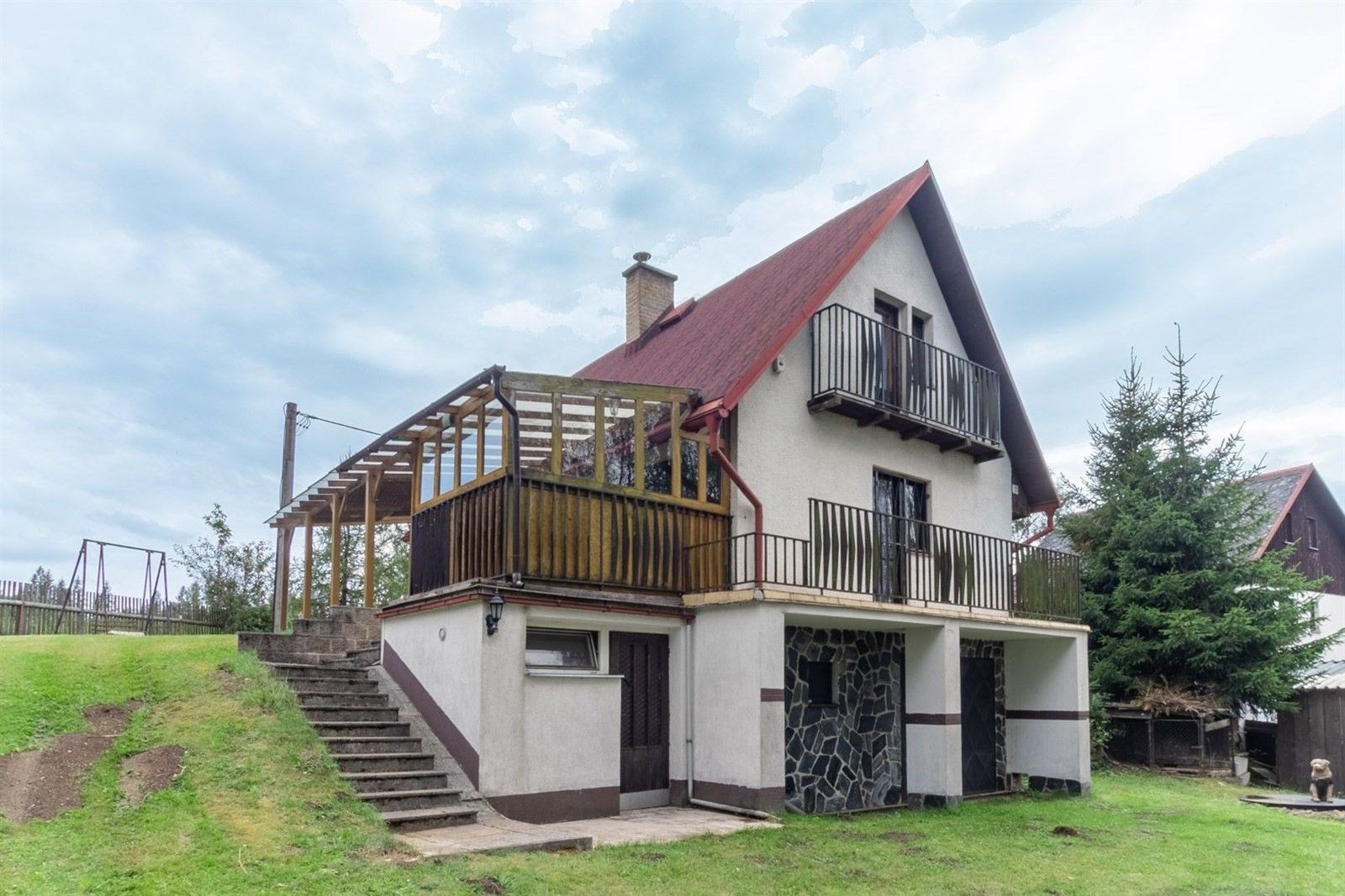 Chaty, Herstošice, Bochov, 118 m²