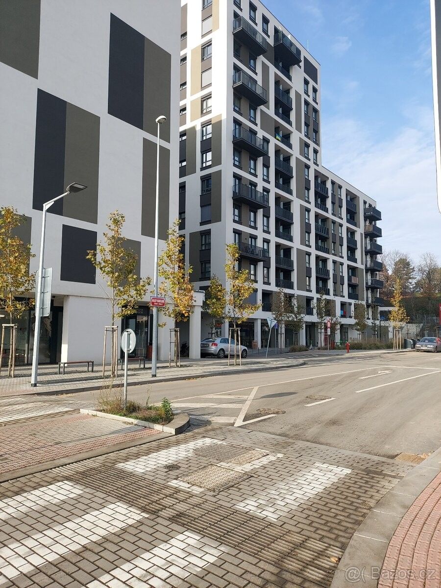 Ostatní, Praha, 130 00, 40 m²