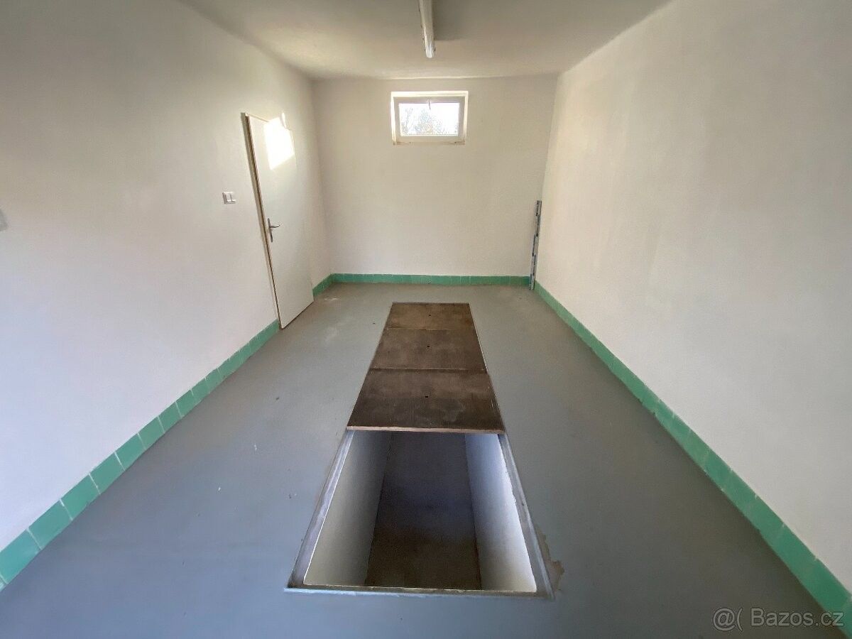 Garáže, Tachov, 347 01