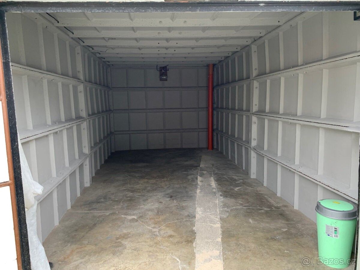 Garáže, Mladá Boleslav, 293 01