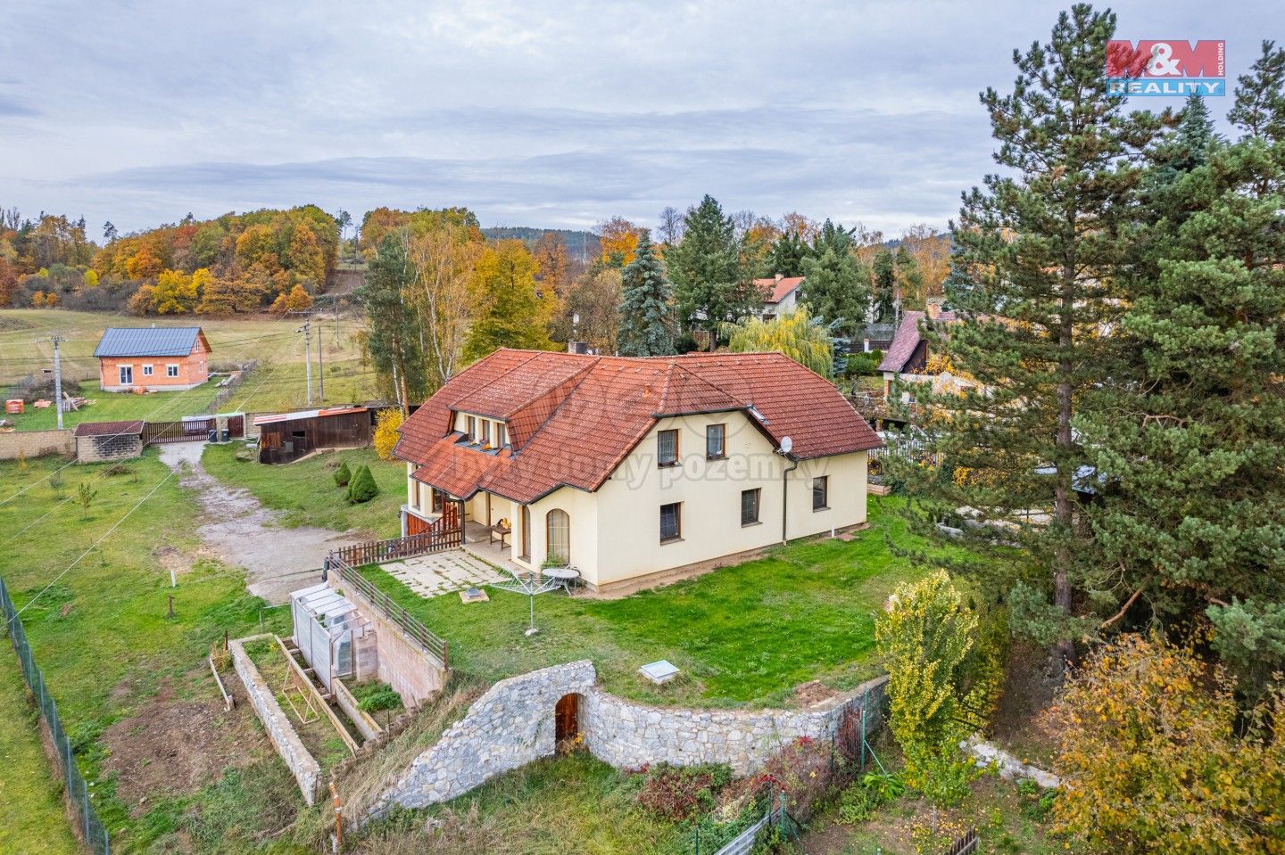 Rodinné domy, Hřiměždice, 335 m²