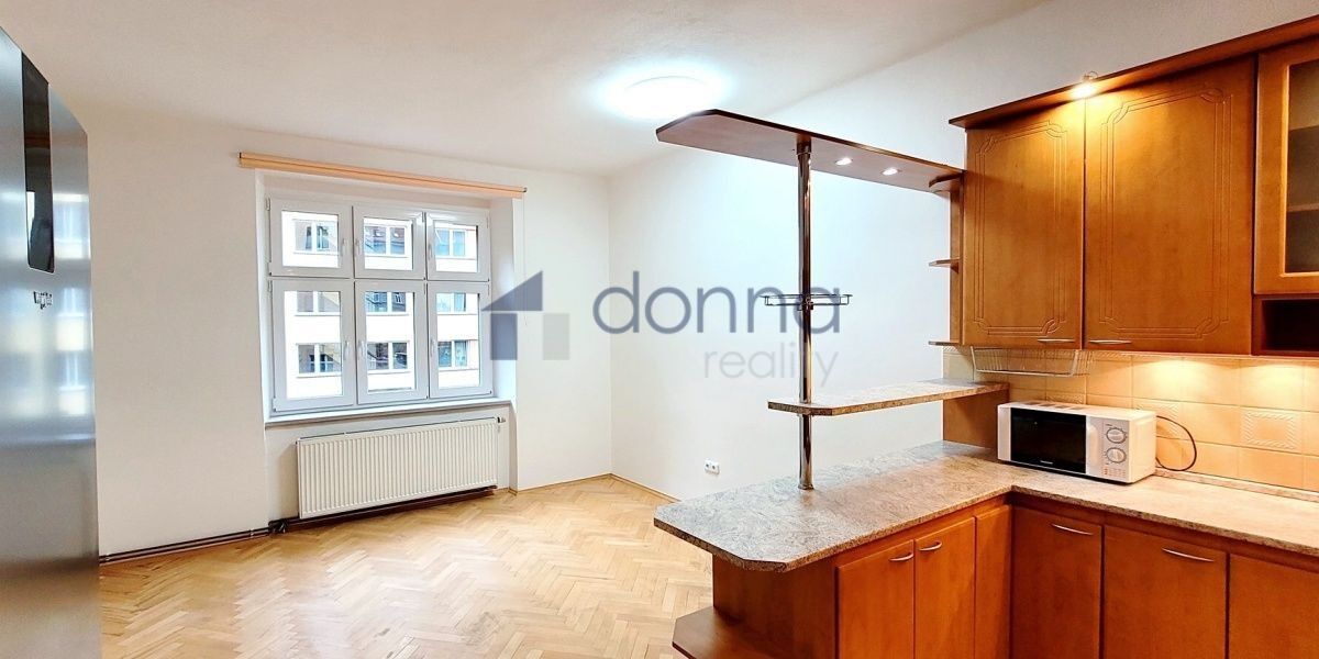 Pronájem byt 3+kk - Starokošířská, Praha, 102 m²