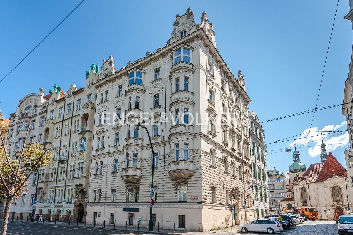 Pronájem kancelář - Šítkova, Praha, 110 m²