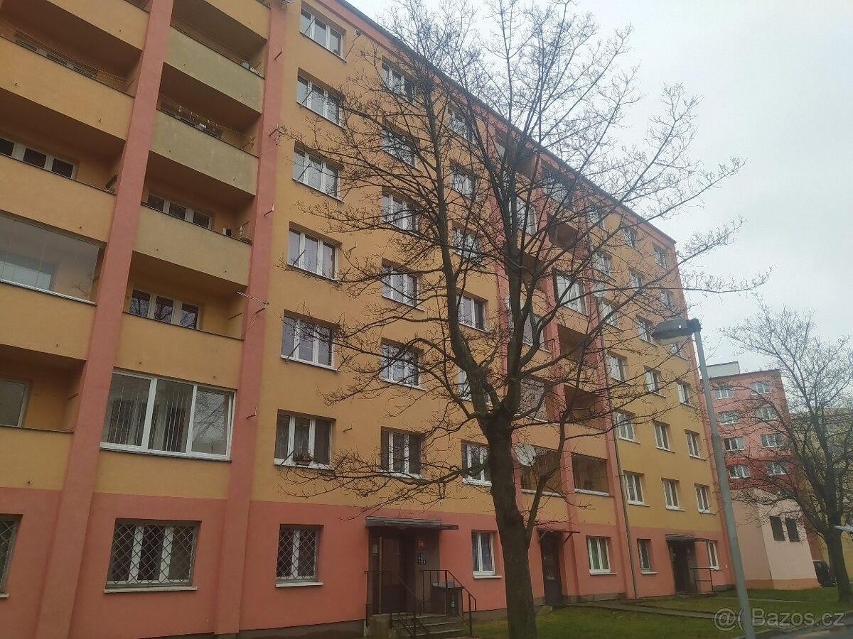 Prodej byt 2+1 - Chodov u Karlových Var, 357 35, 56 m²