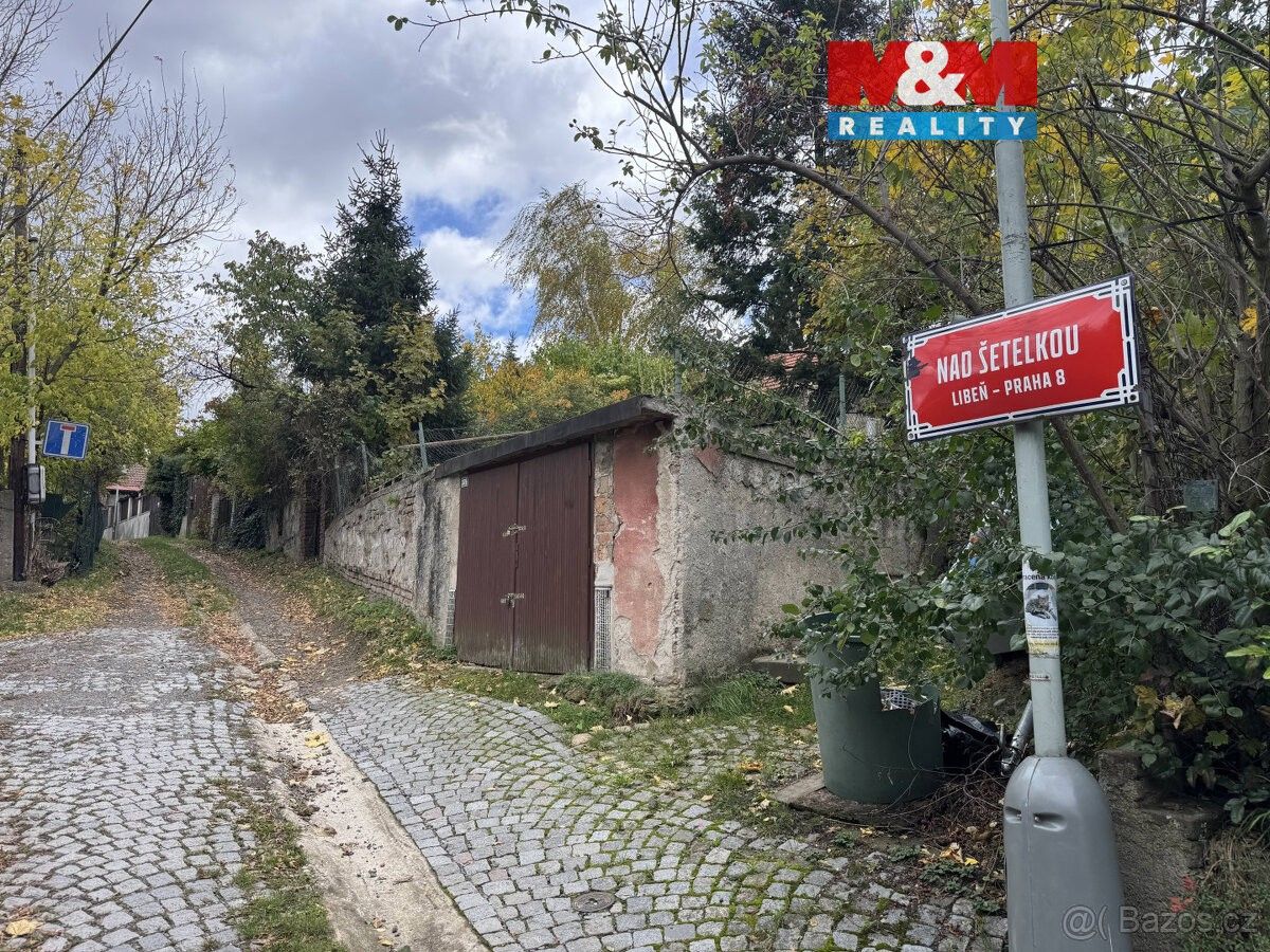 Pozemky pro bydlení, Praha, 182 00