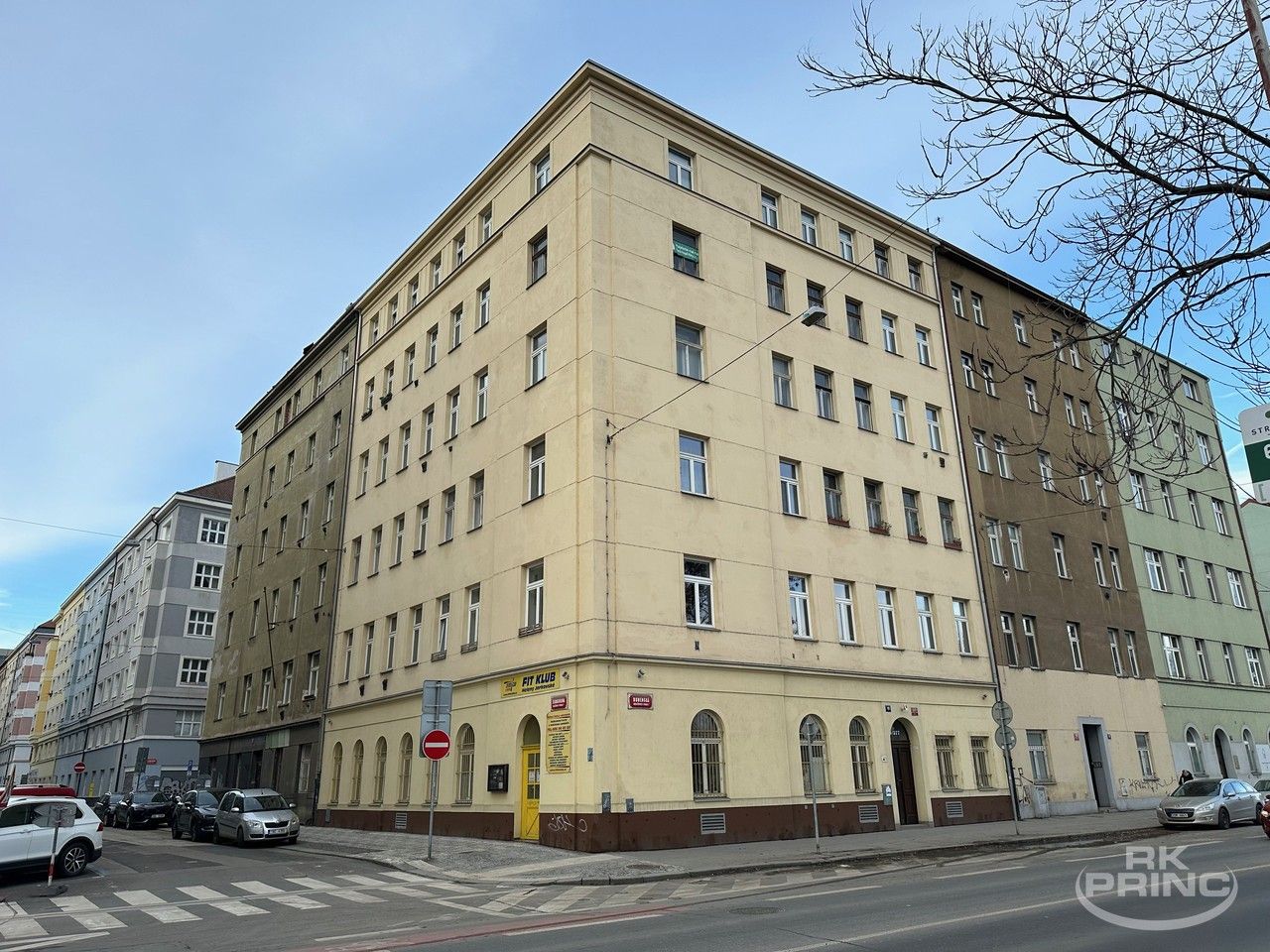 3+kk, Bubenská, Praha, 72 m²