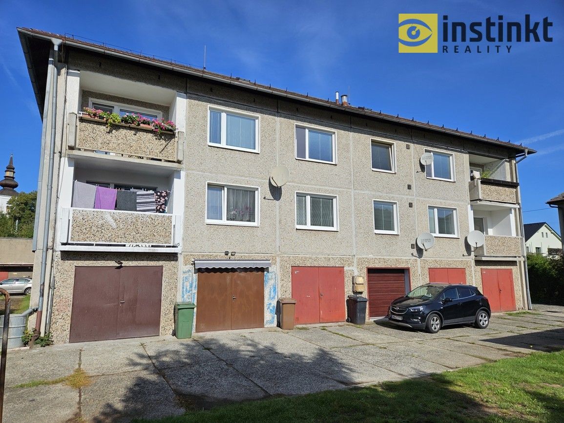 Prodej byt 2+1 - Kolinec, 63 m²