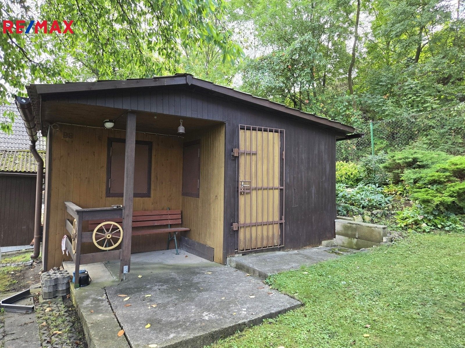 Zahrady, Černčice, 650 m²