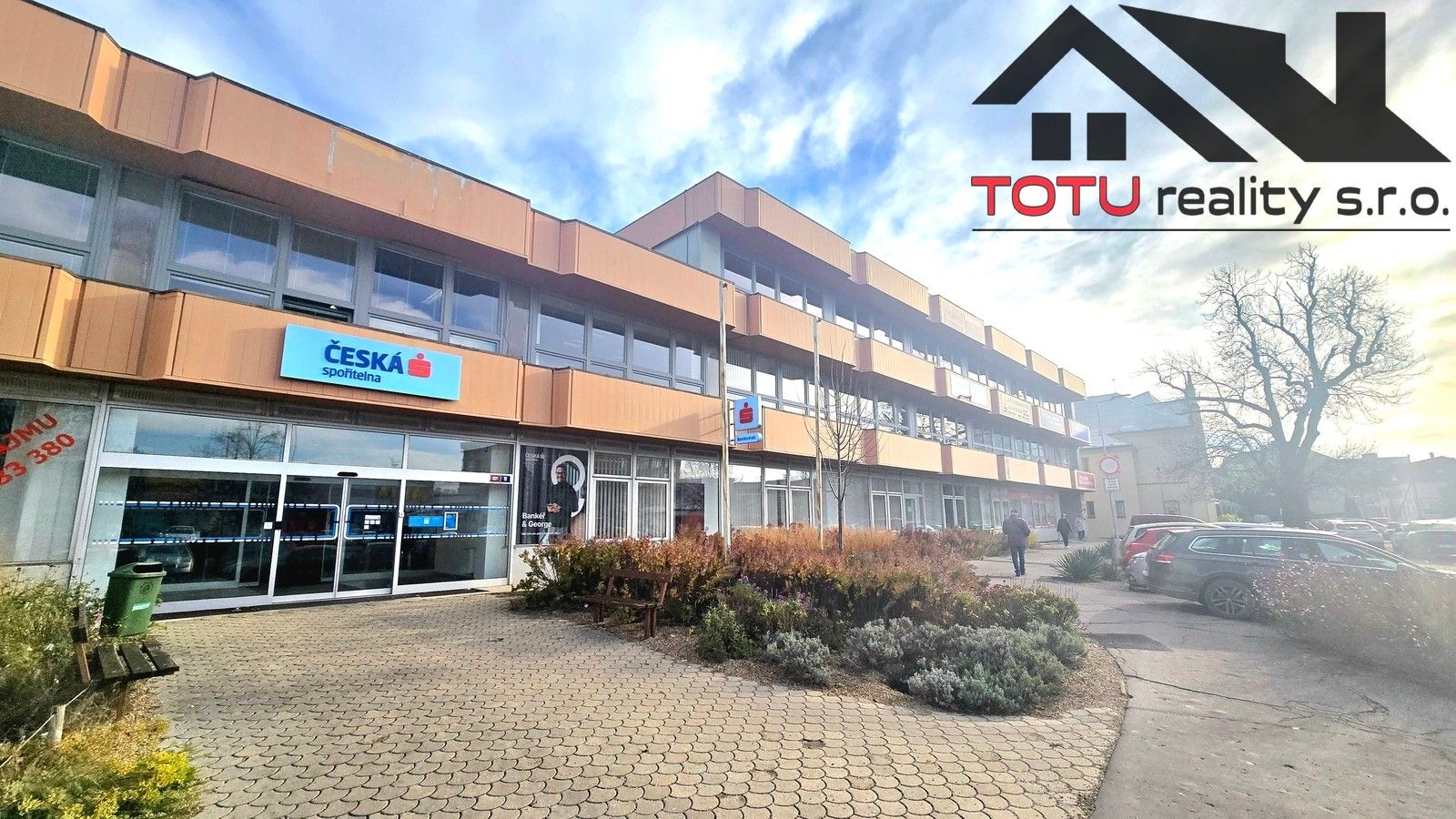 Sklady, Palackého třída, Chrudim, 31 m²