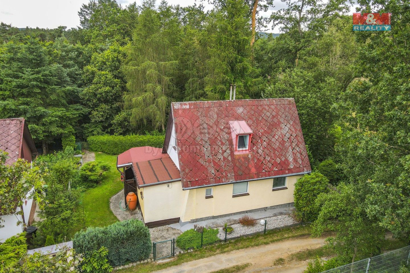 Prodej chata - Štěnovický Borek, 70 m²