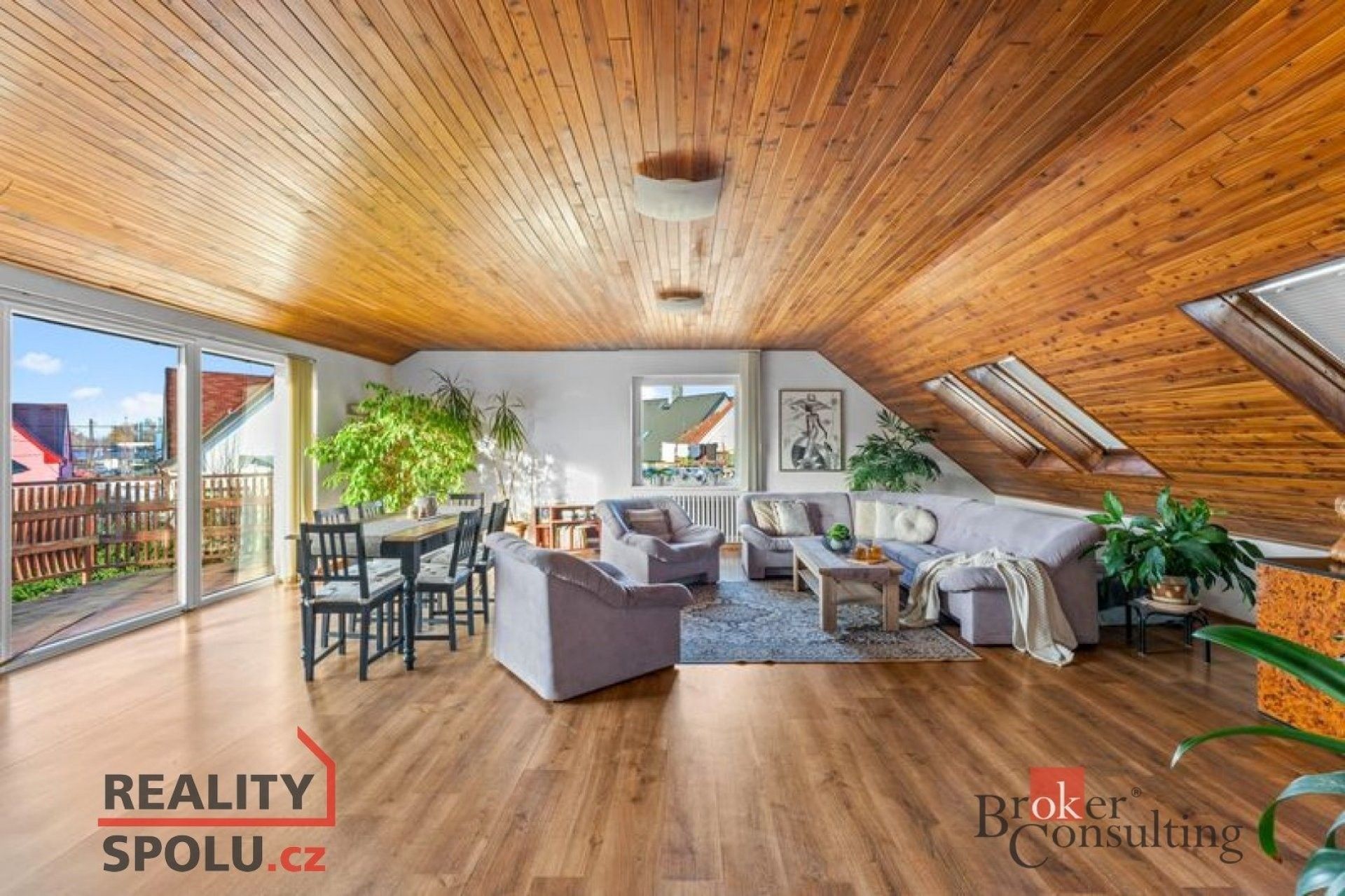 Rodinné domy, Na Okrouhlíku, Hradec Králové, 250 m²