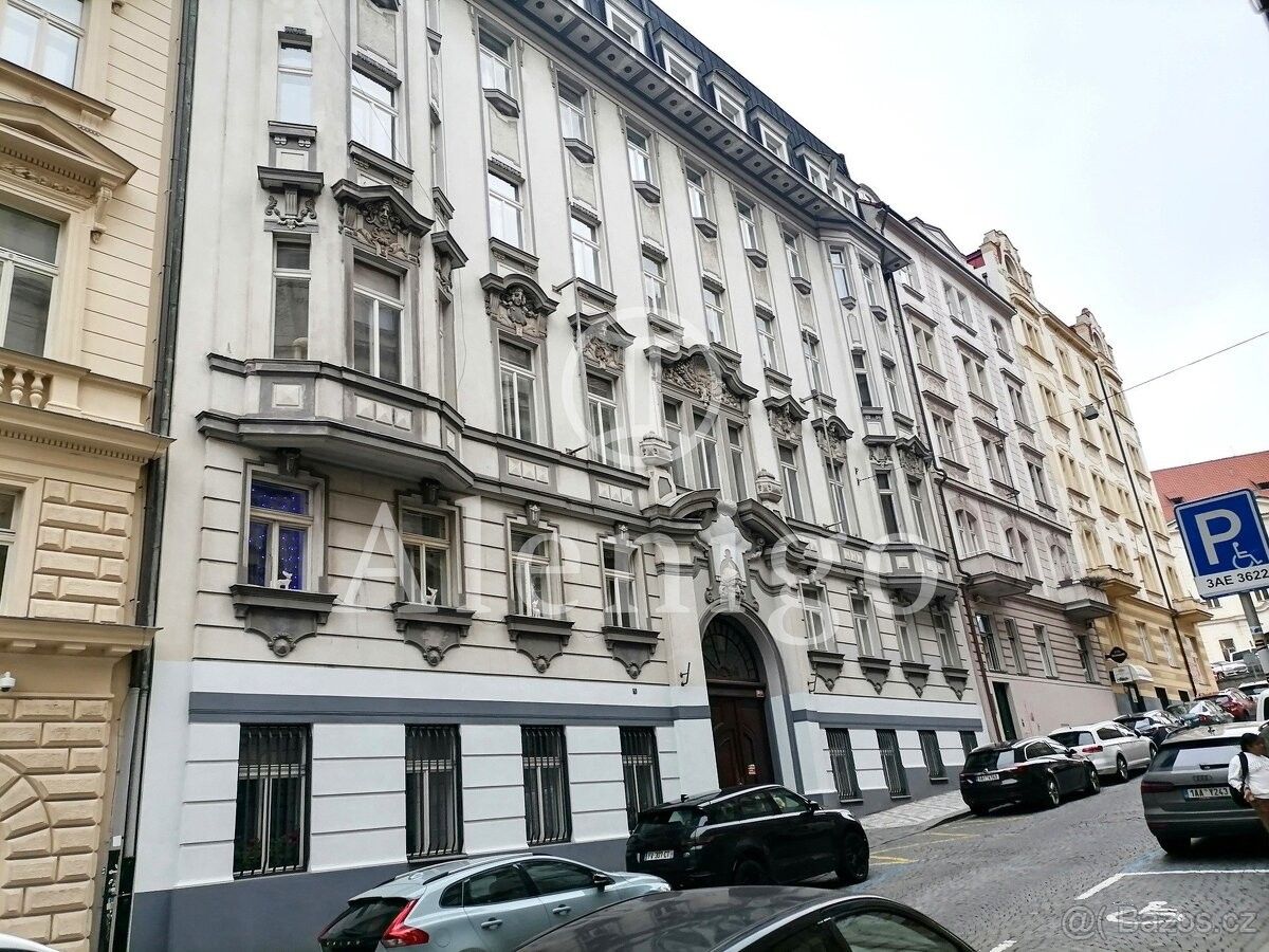 3+1, Praha, 120 00, 124 m²