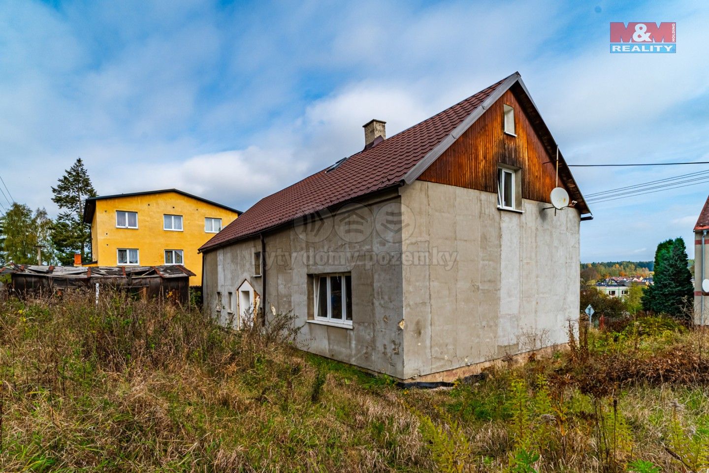 Prodej rodinný dům - 5. května, Plesná, 200 m²