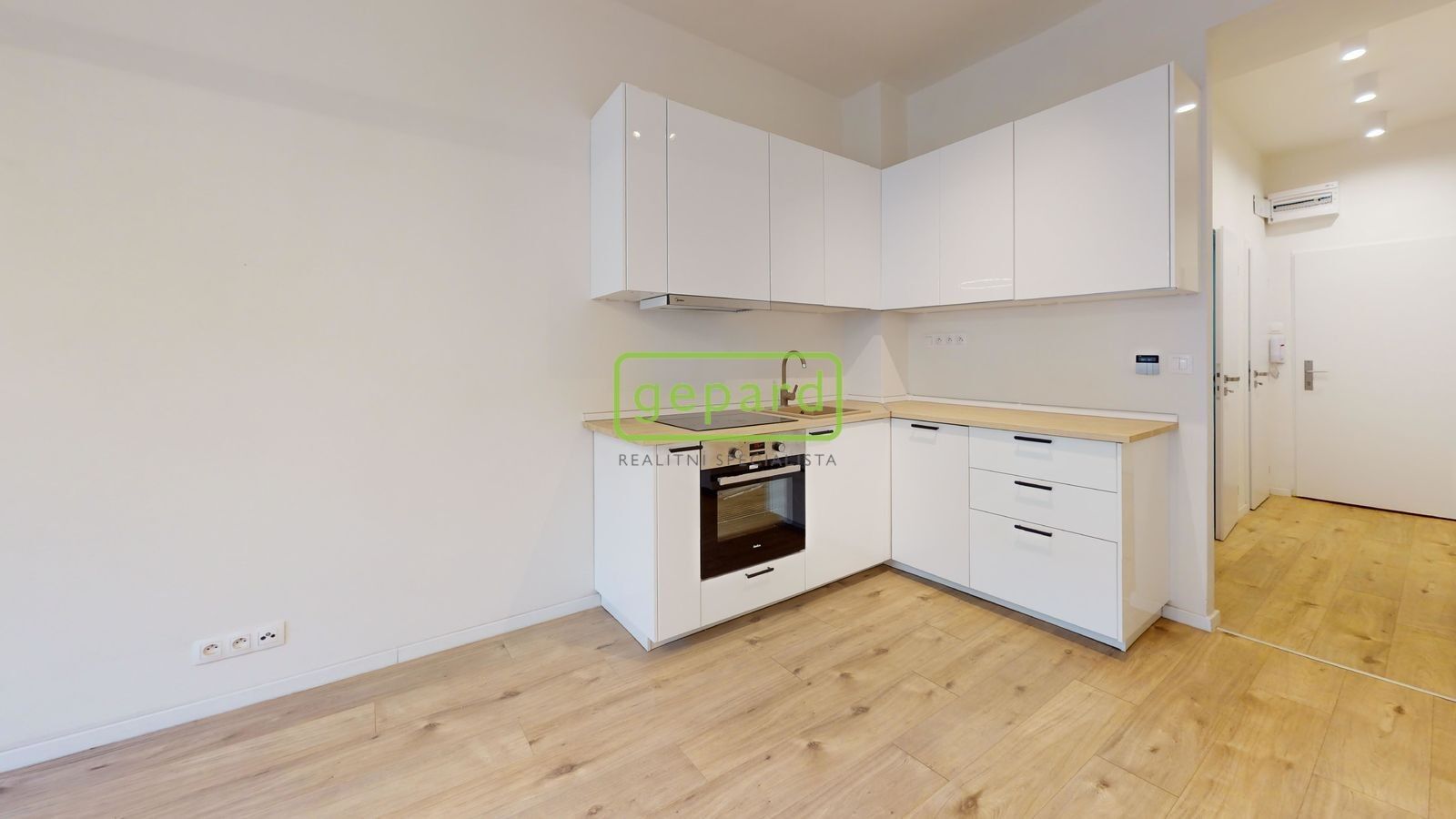 1+kk, Biskupcova, Praha, 27 m²