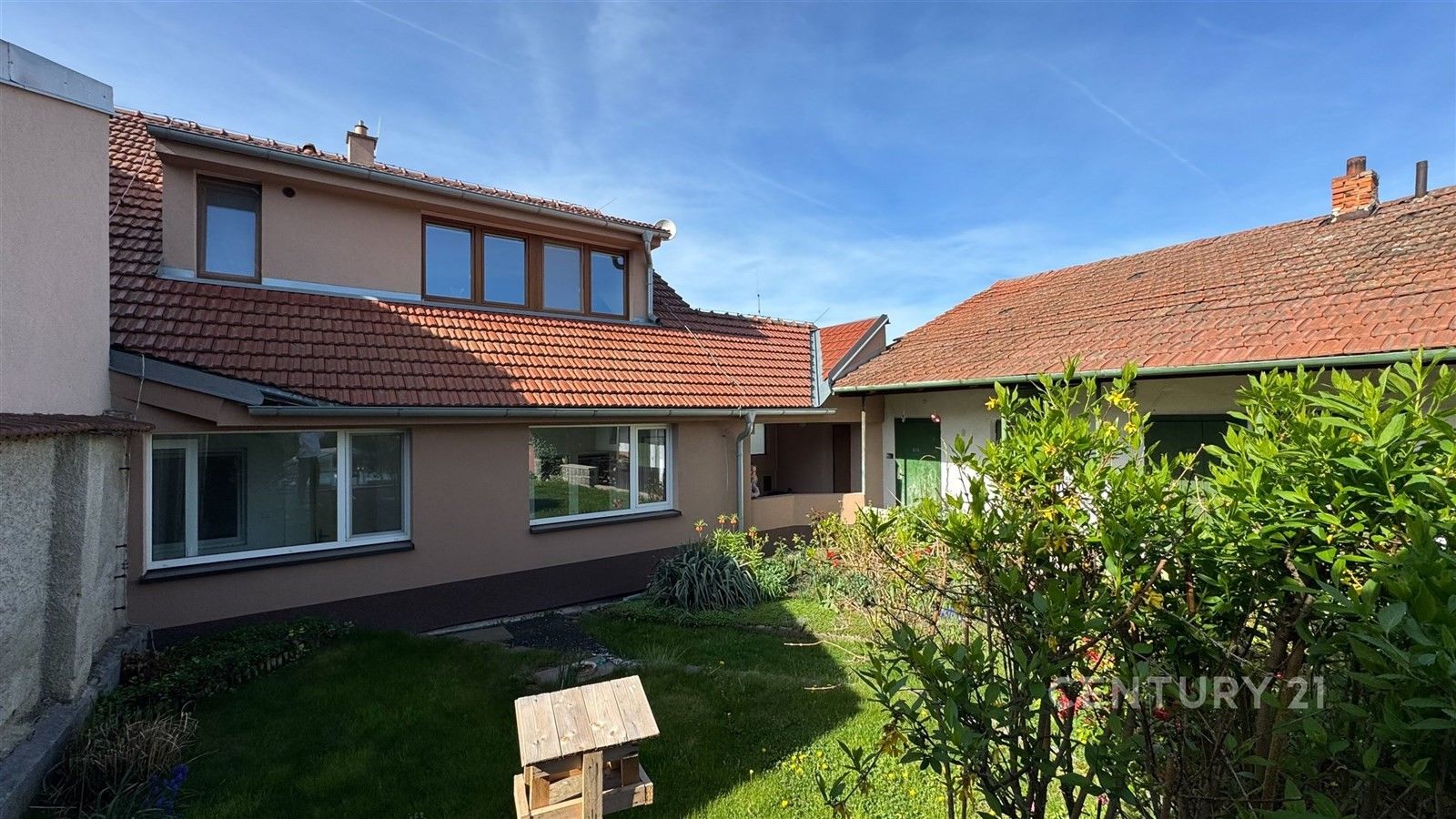 Prodej rodinný dům - Nebovidy, 174 m²