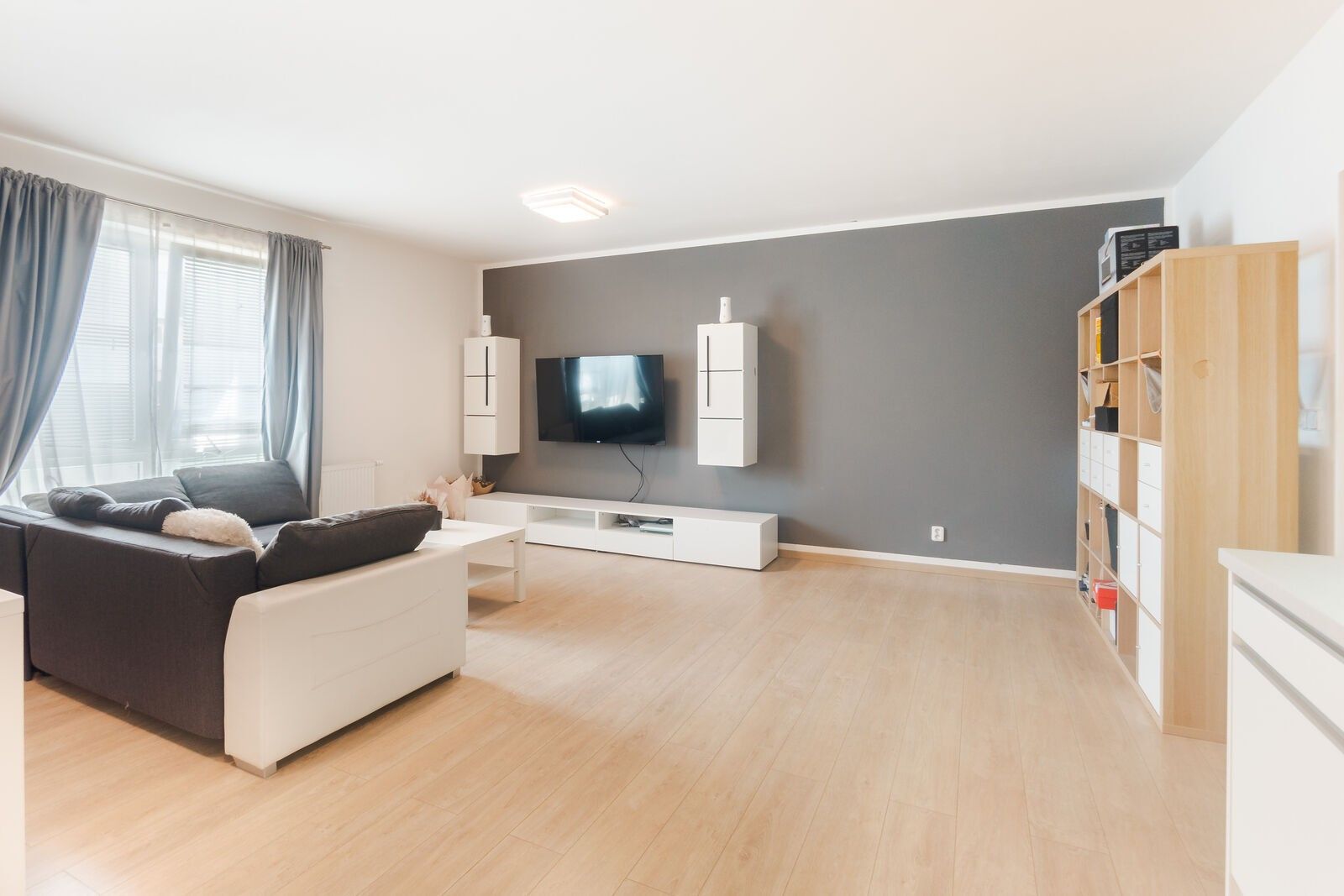 2+kk, Cedrová, Jesenice, 68 m²