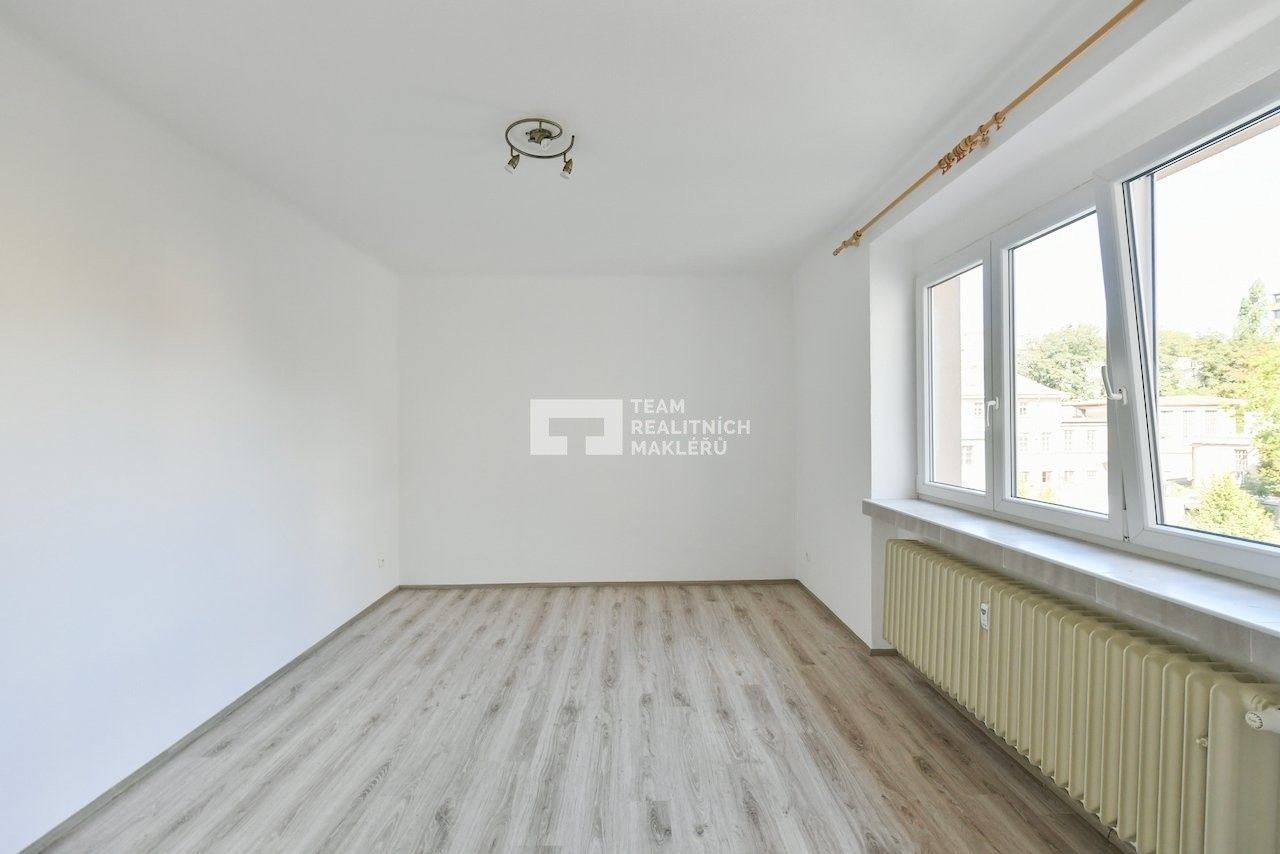 Prodej byt 2+kk - Ruská, Praha, 43 m²