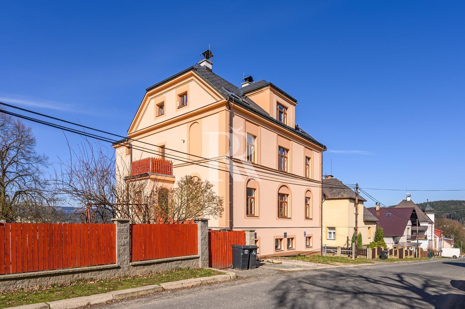 Pronájem byt 1+1 - Pod Hájem, Jablonec nad Nisou, 20 m²