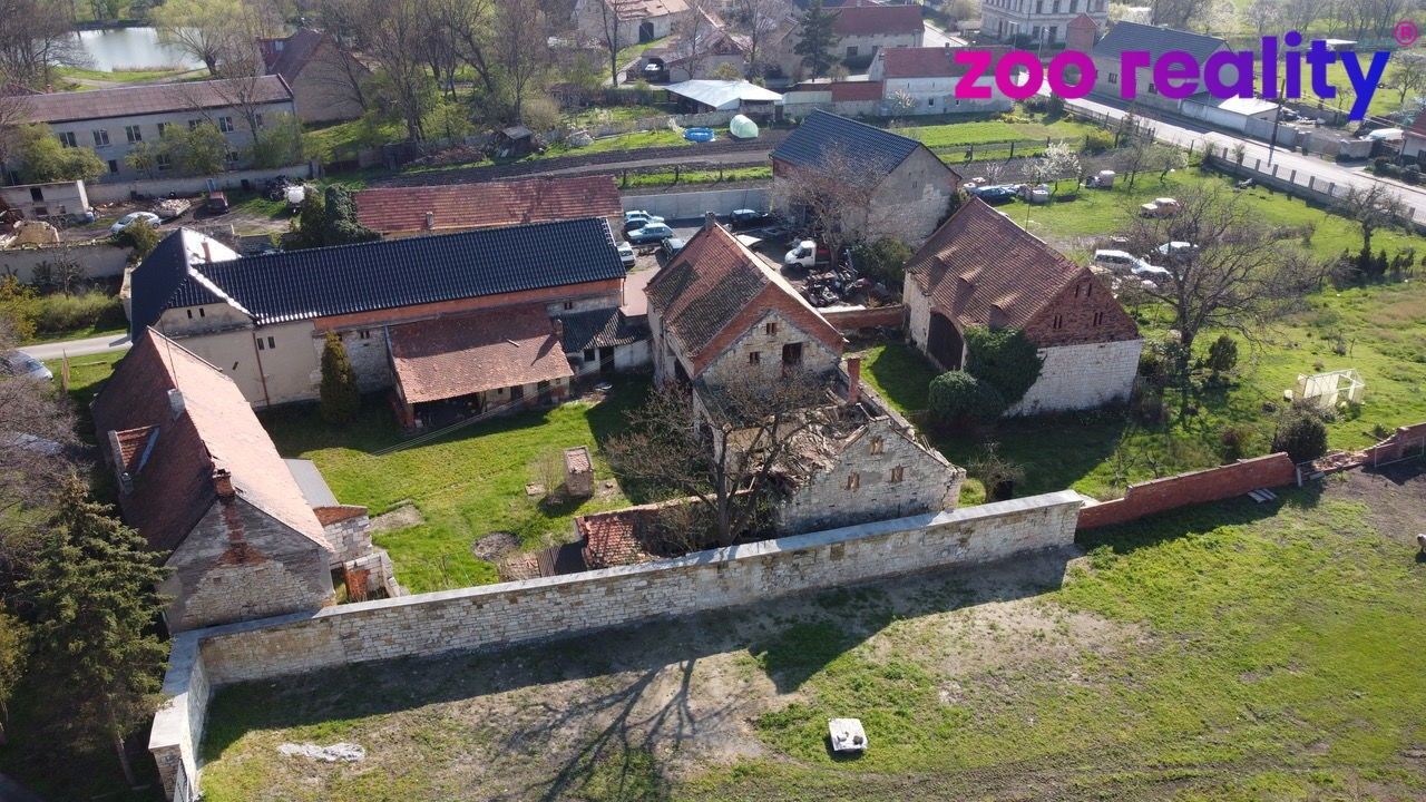 Rodinné domy, Drahomyšl, Lipno, 90 m²