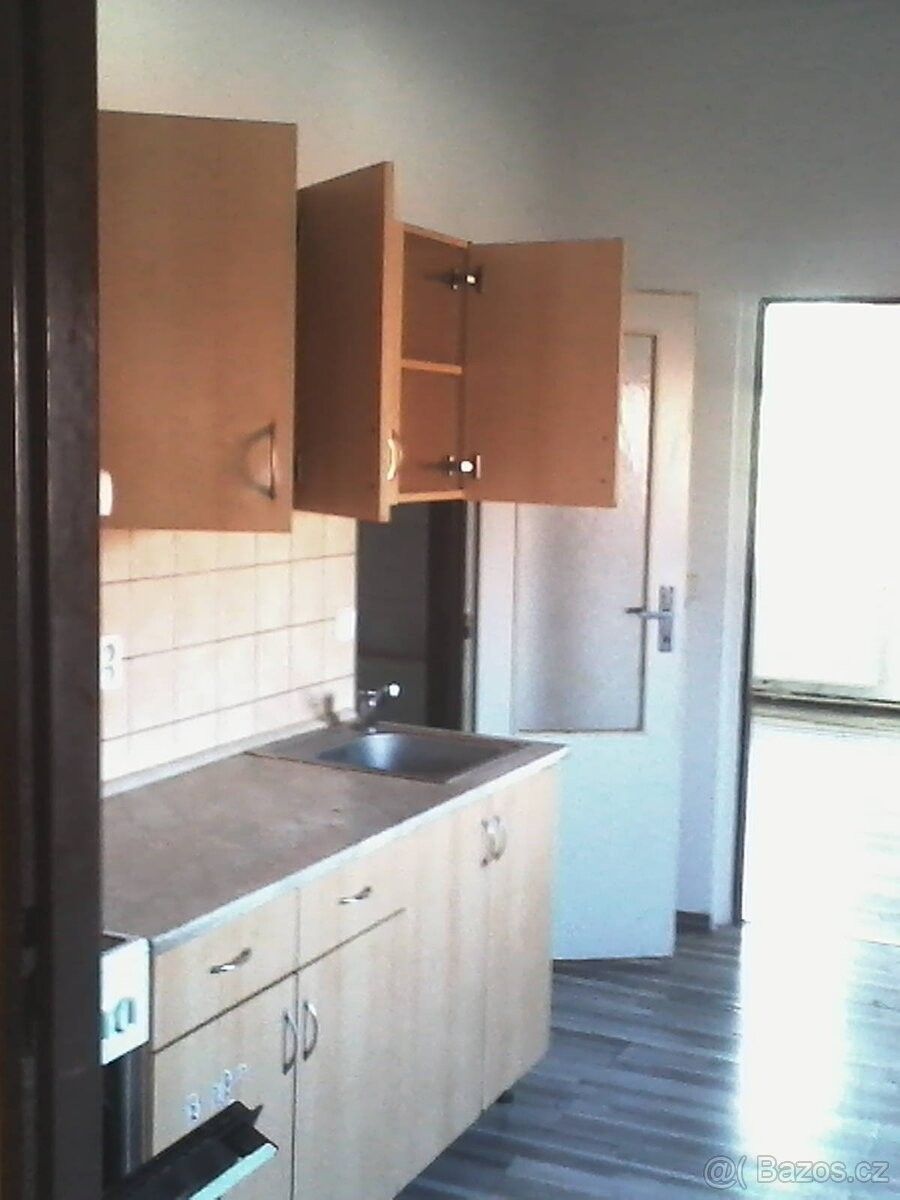 Byty, Rumburk, 408 01