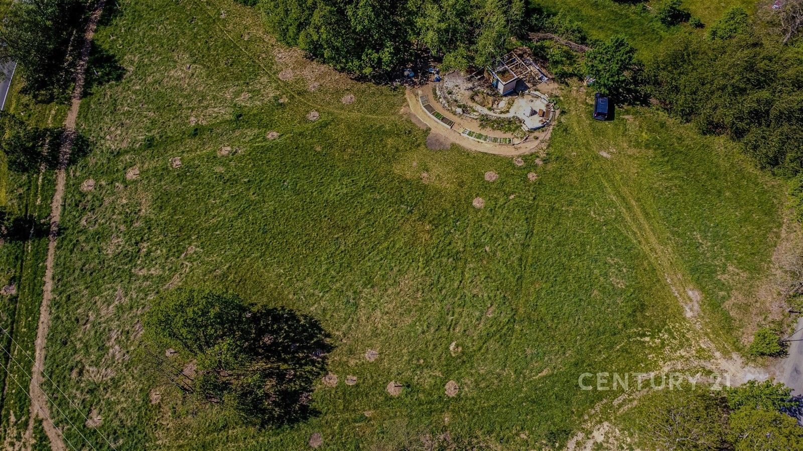 Prodej pozemek pro bydlení - Vysoký Chlumec