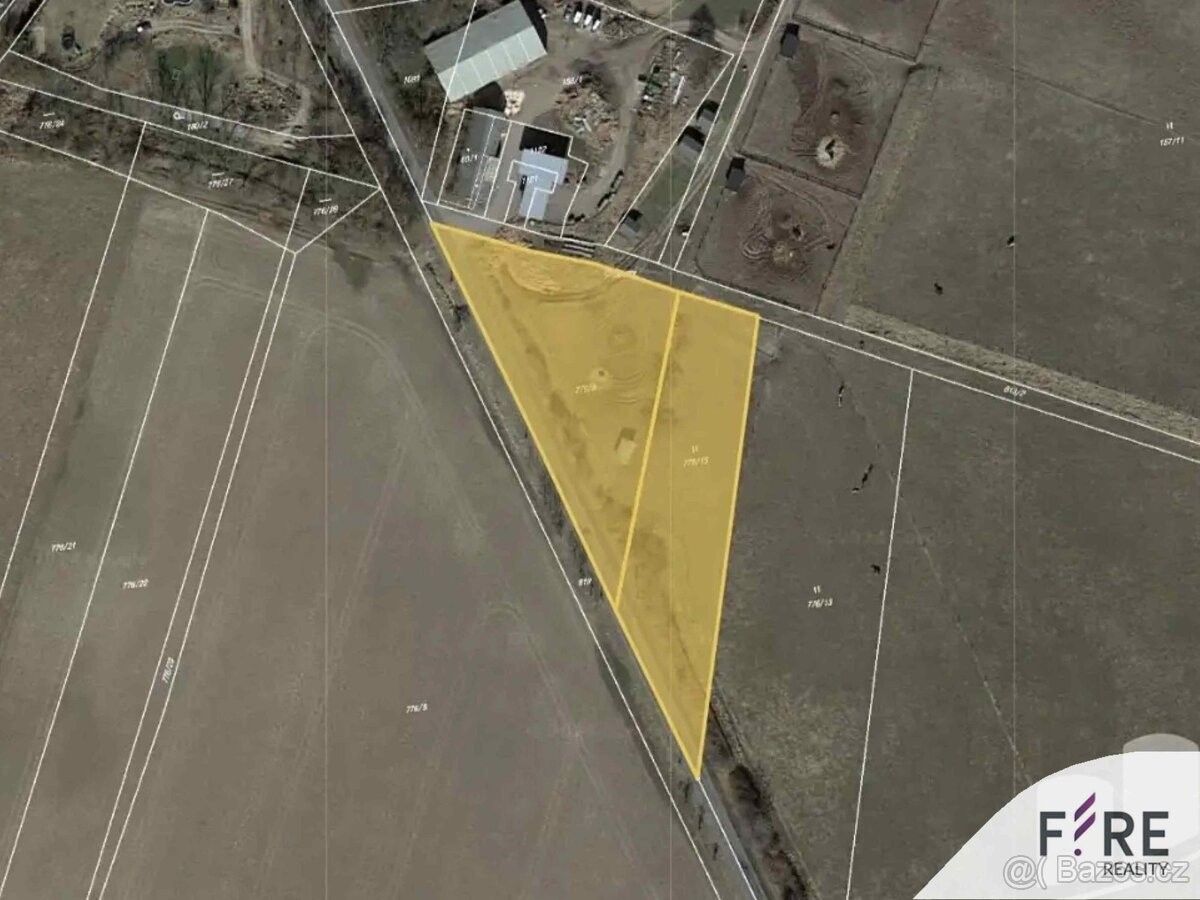 Prodej pozemek pro bydlení - Ploskovice, 411 42