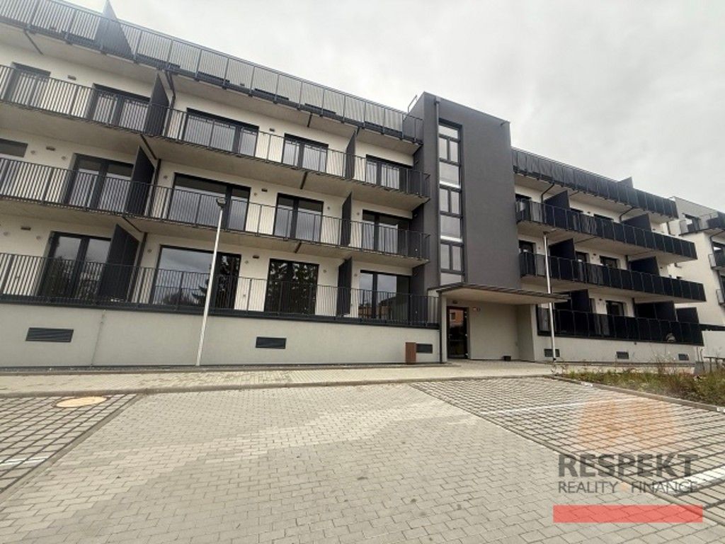 2+kk, Ke křížku, Kladno, 50 m²