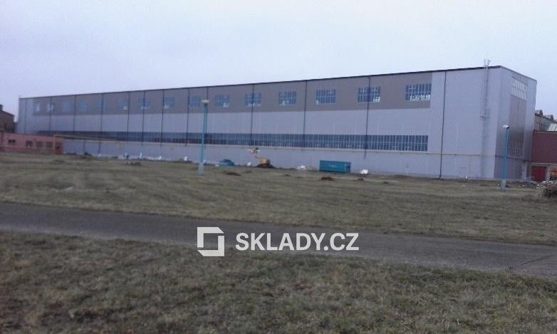 Sklady, Hradec Králové, 5 000 m²