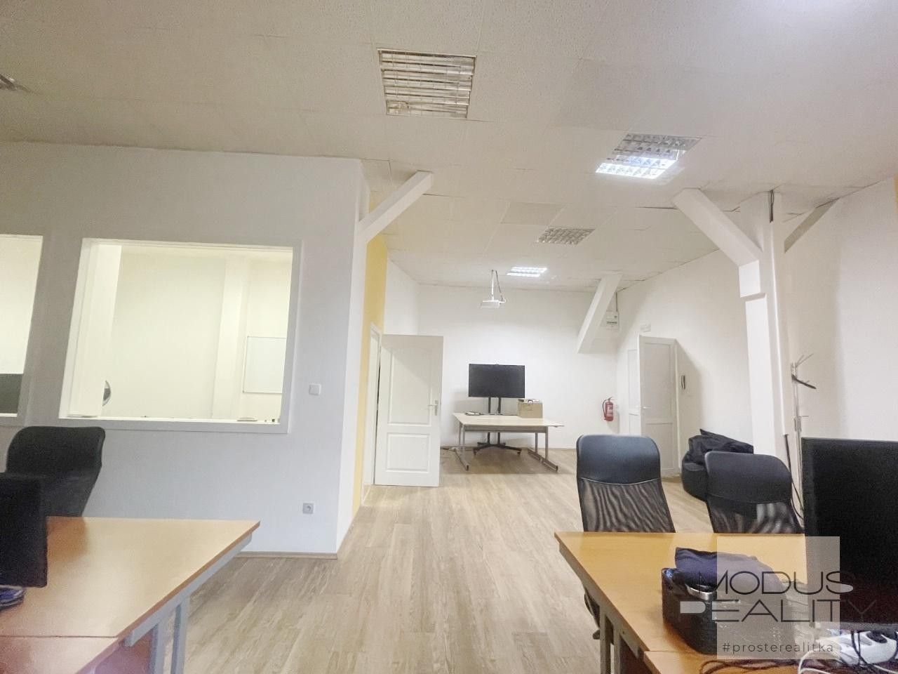 Obchodní prostory, Prvního pluku, Praha, 180 m²