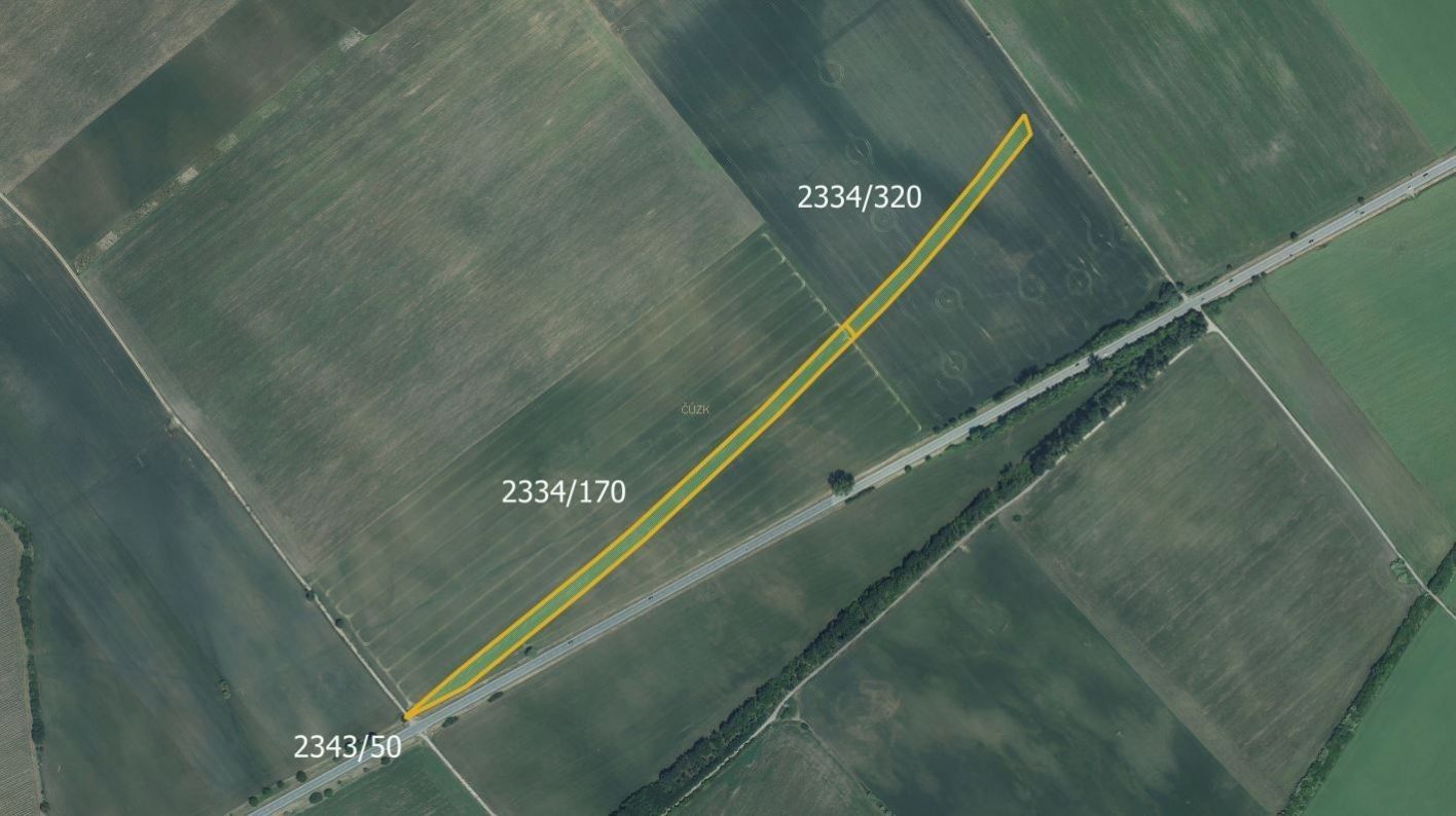 Zemědělské pozemky, Hrušky, 10 781 m²